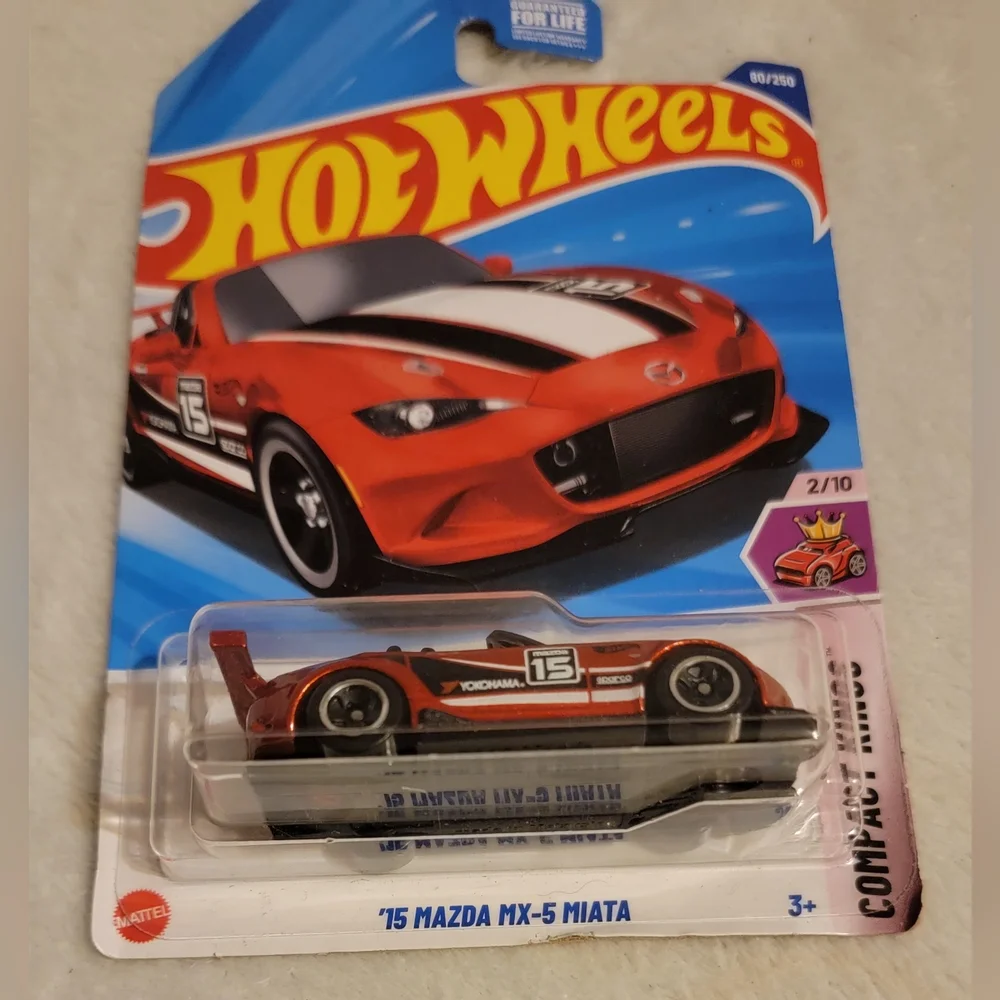 '15 Mazda MX-5 Miata Hot Wheels 2015